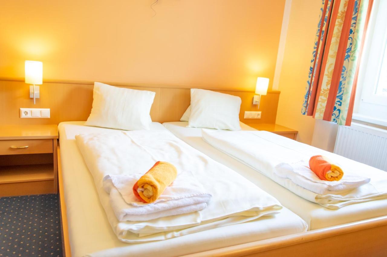 פלד אם סי Strandhotel Burgstaller מראה חיצוני תמונה